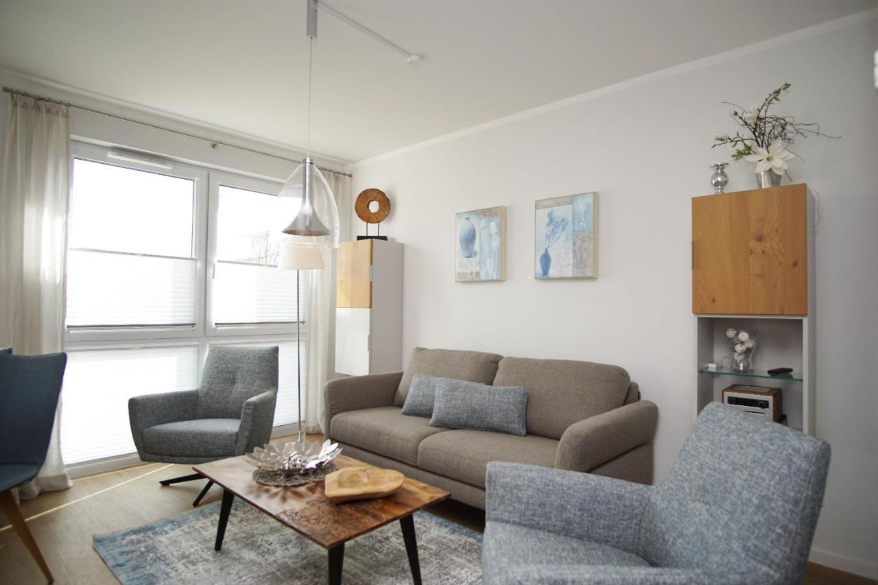 Zentrale Fewo Mit Terrasse, Gratis Nutzung Vom Ahoi Erlebnisbad Und Sauna In Sellin - Villa Anni Fewo 02 Goehren  Luaran gambar
